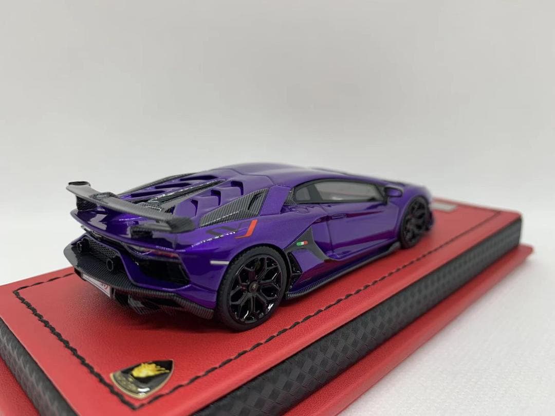 MR 1/43ランボルギーニ Aventador SVJ 紫