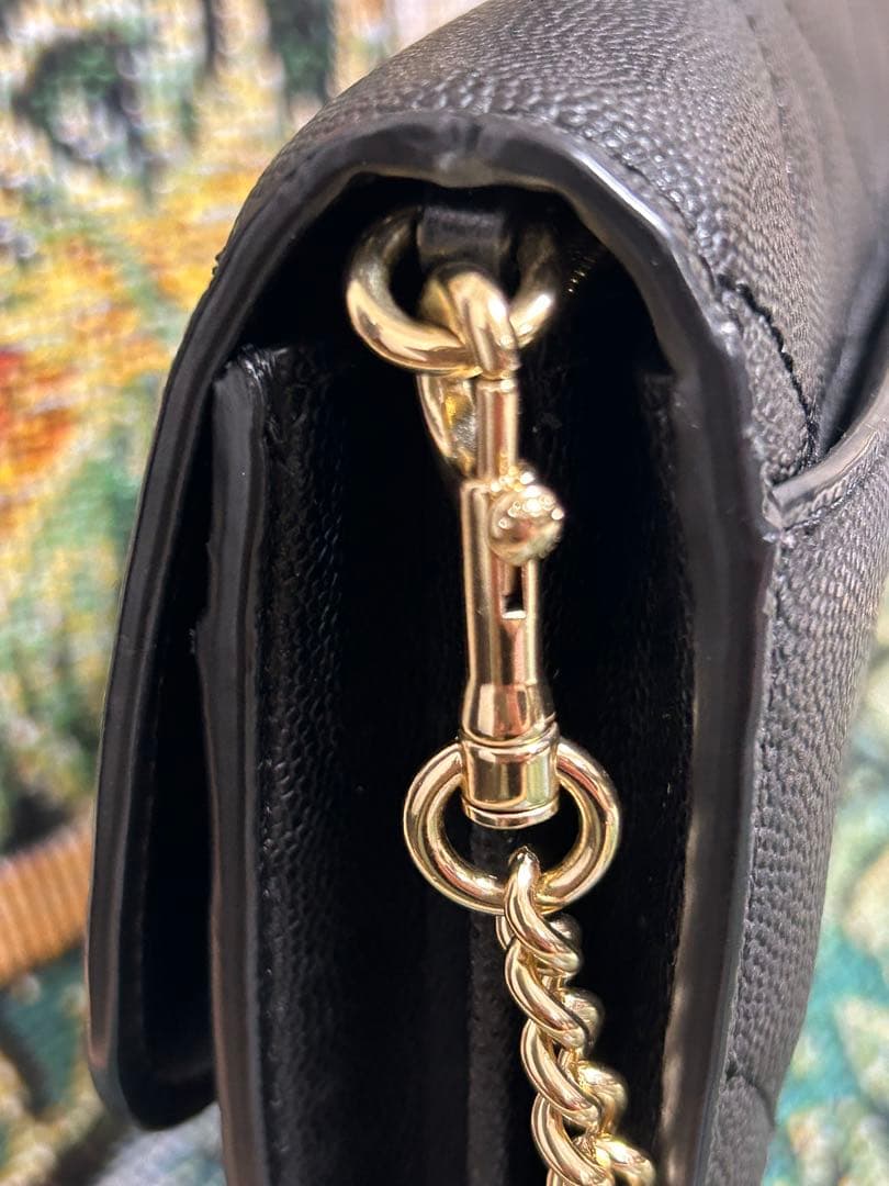 【美品】coach、コーチ、ブラックレザーキルティングゴールドショルダーバッグ