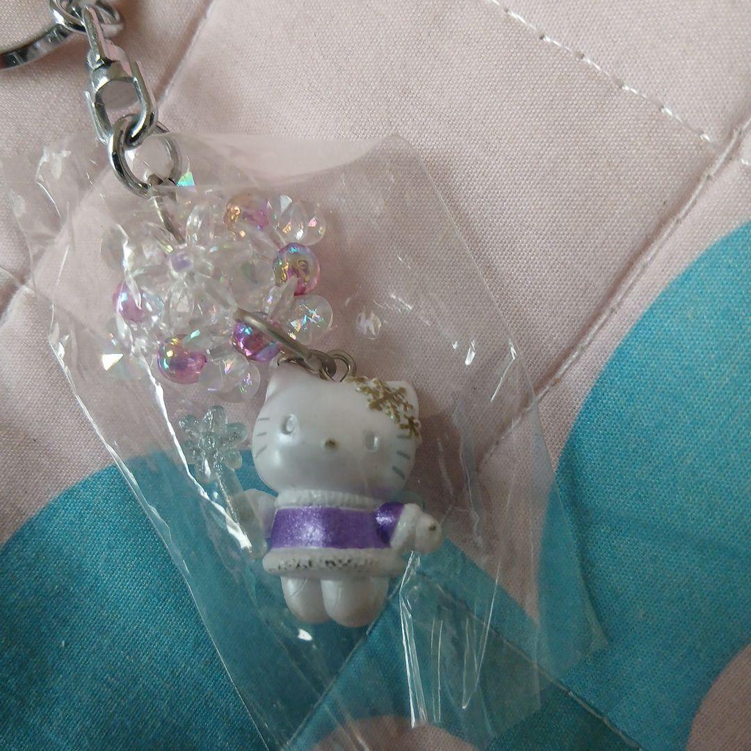 ハローキティ キーホルダー 雪の結晶 - メルカリ