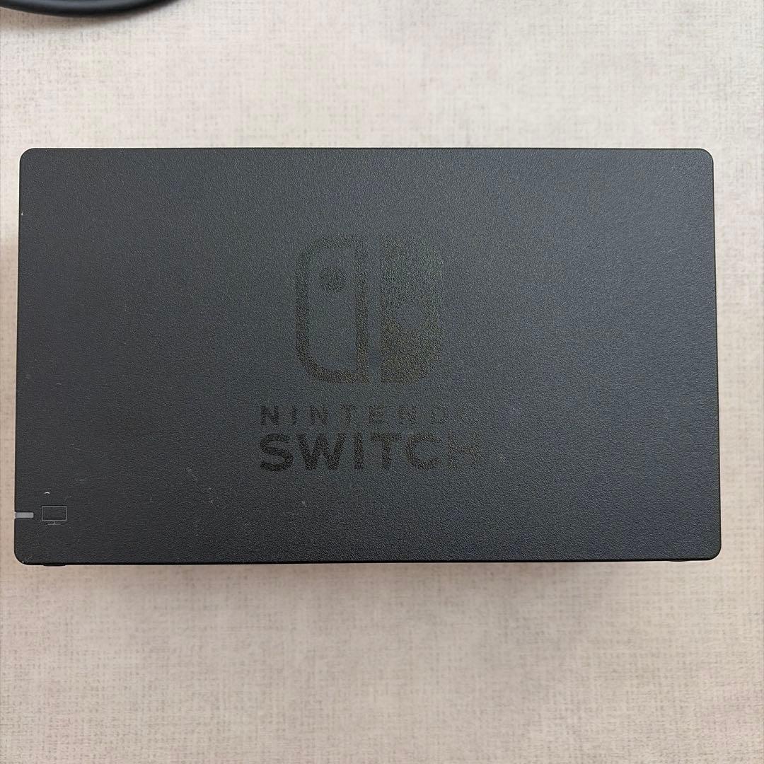 美品！Nintendo Switch グレー　本体　動作確認済　ハードケース付き