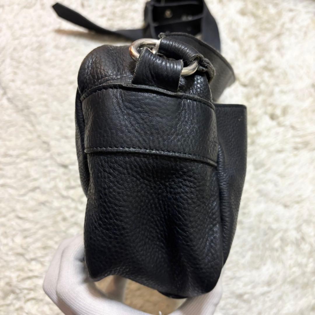 【美品】 ヴィヴィアンウエストウッド ショルダーバッグ レザー 黒 オーブ