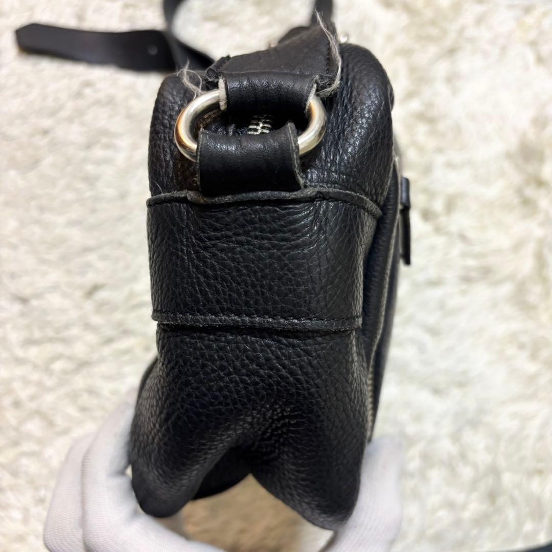 【美品】 ヴィヴィアンウエストウッド ショルダーバッグ レザー 黒 オーブ