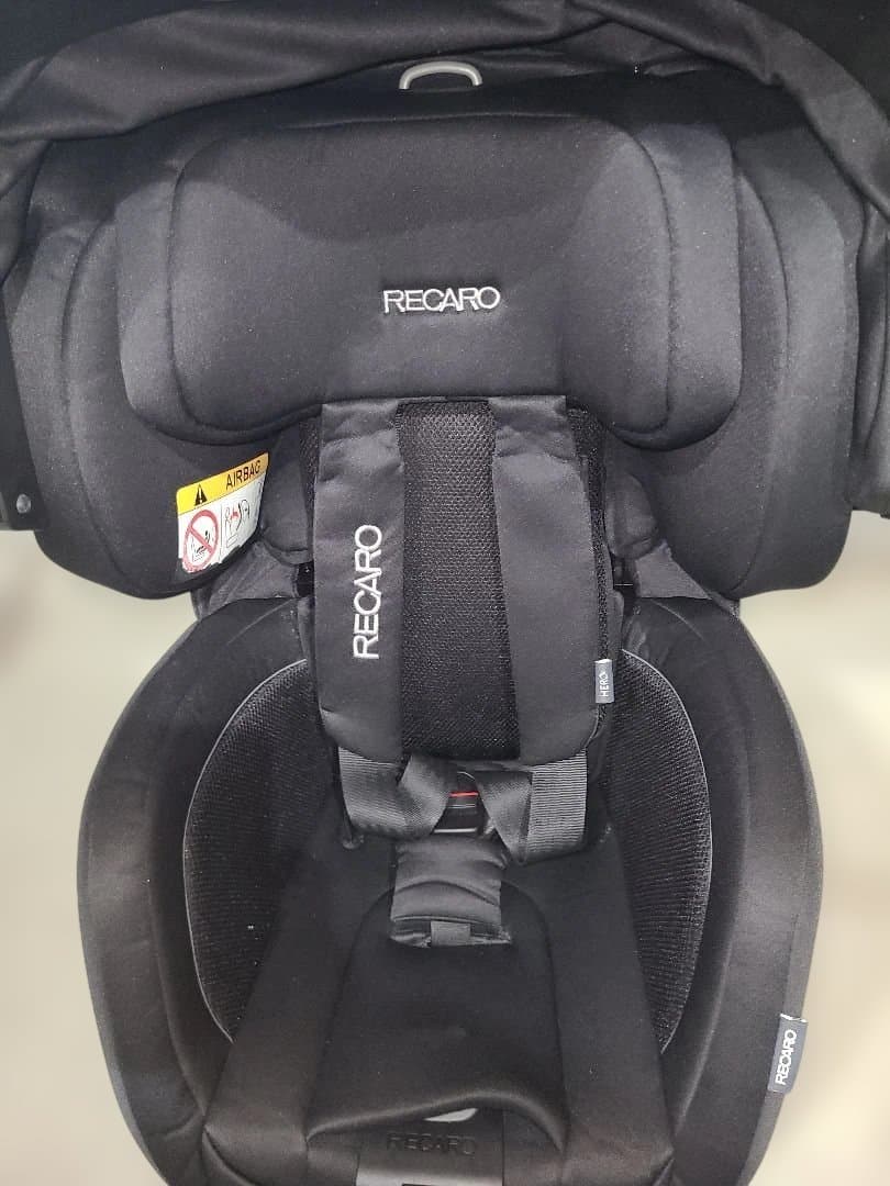 ✨美品✨RECARO Salia J チャイルドシート 日よけ付き ブラック 黒