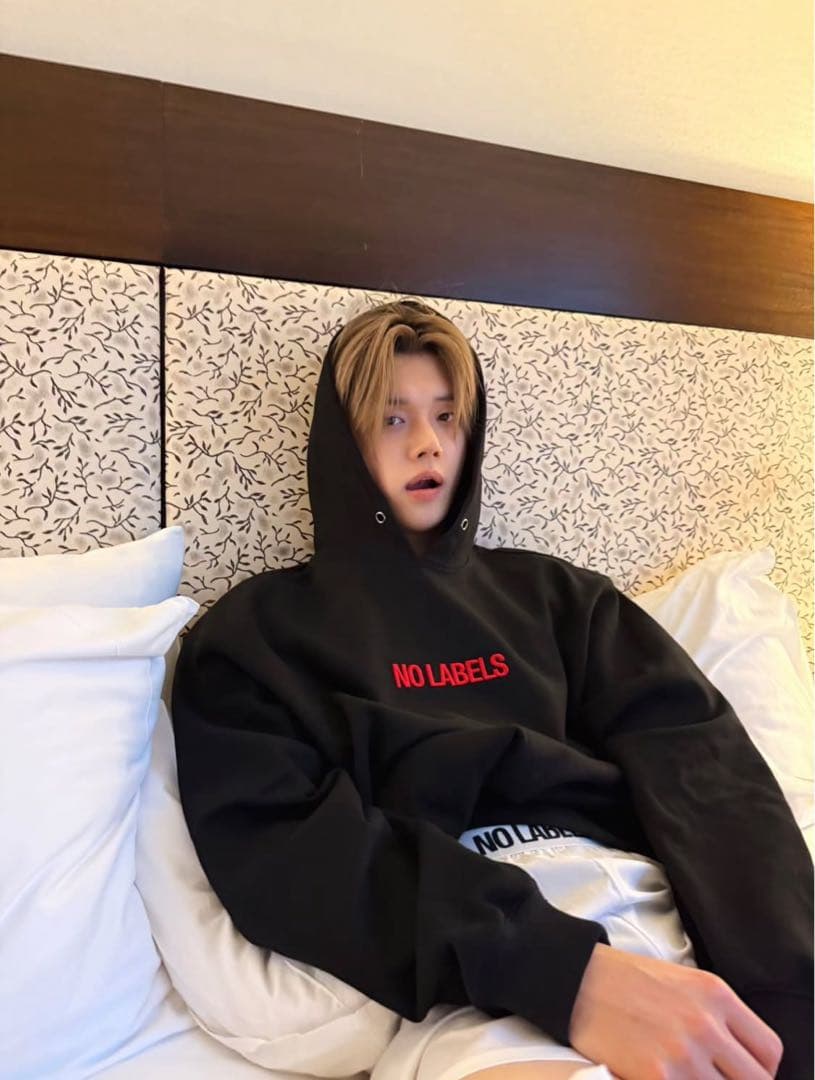 TXT YEONJUN NO LABELS Hoodie ヨンジュン パーカーM - メルカリ