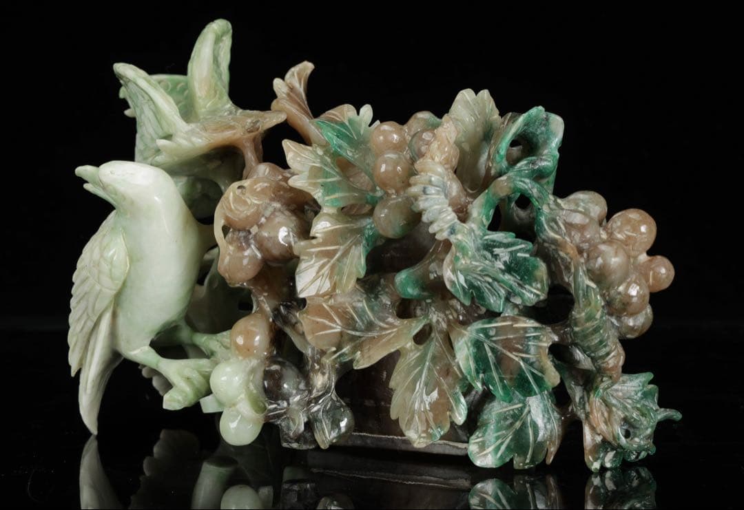 中国古玩 翡翠 玉石 鳥葡萄彫刻 960g 置物 唐物 細密彫刻 天然石