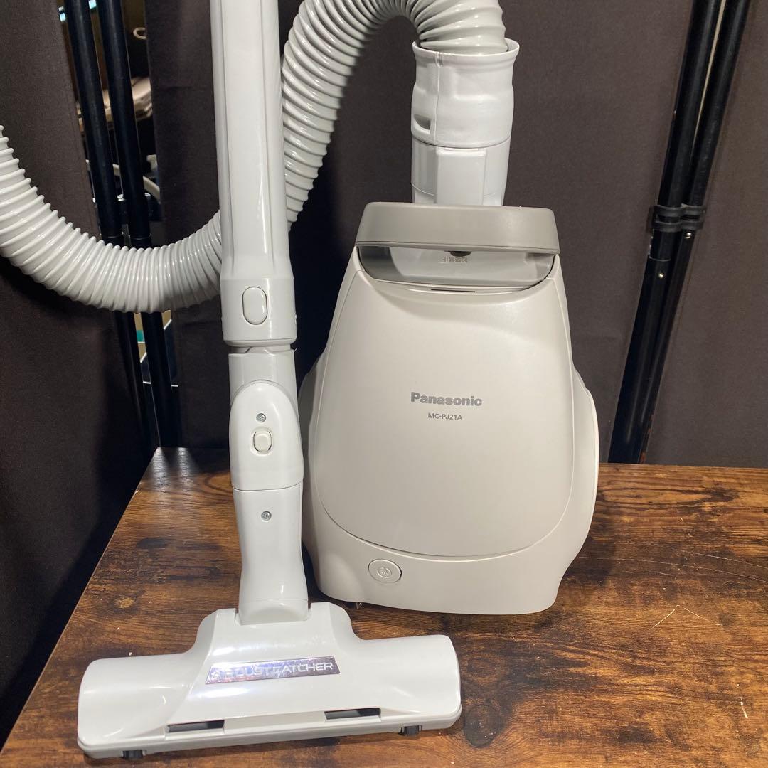 清掃済み】Panasonic キャニスター 掃除機 MC-PJ21A-C
