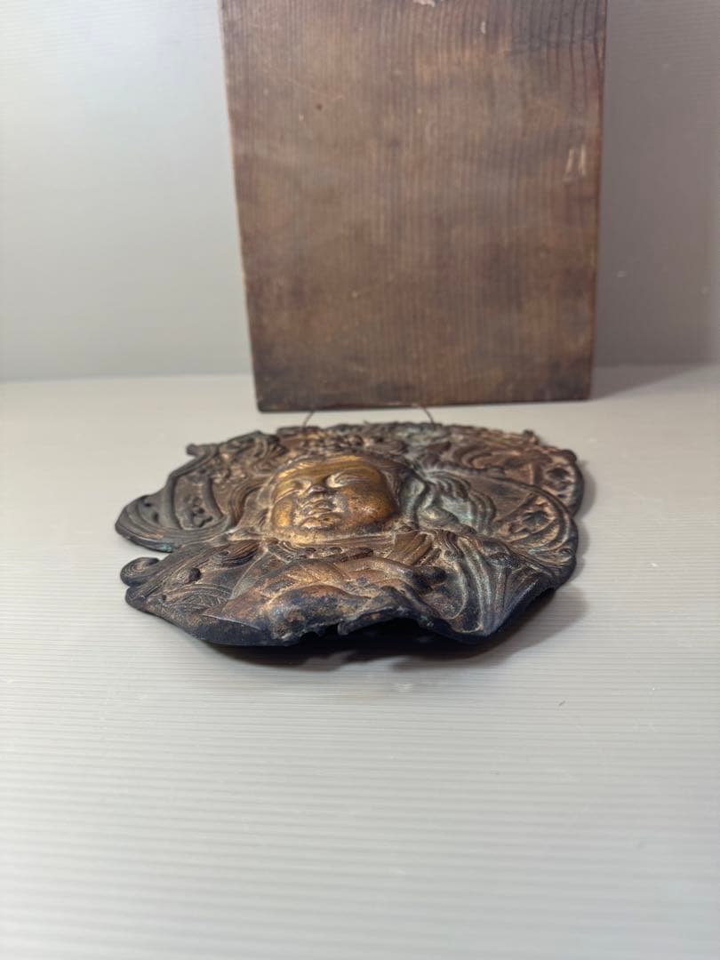 2707 銅製 観世音菩薩 仏像 置物 壁掛け 時代物 工芸品