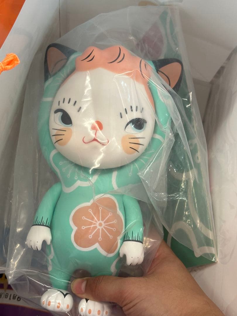 MANPUKU Mint Cat Ban Plus size