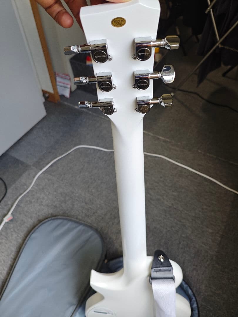 ギター Enya Music Nova Go Sonic white