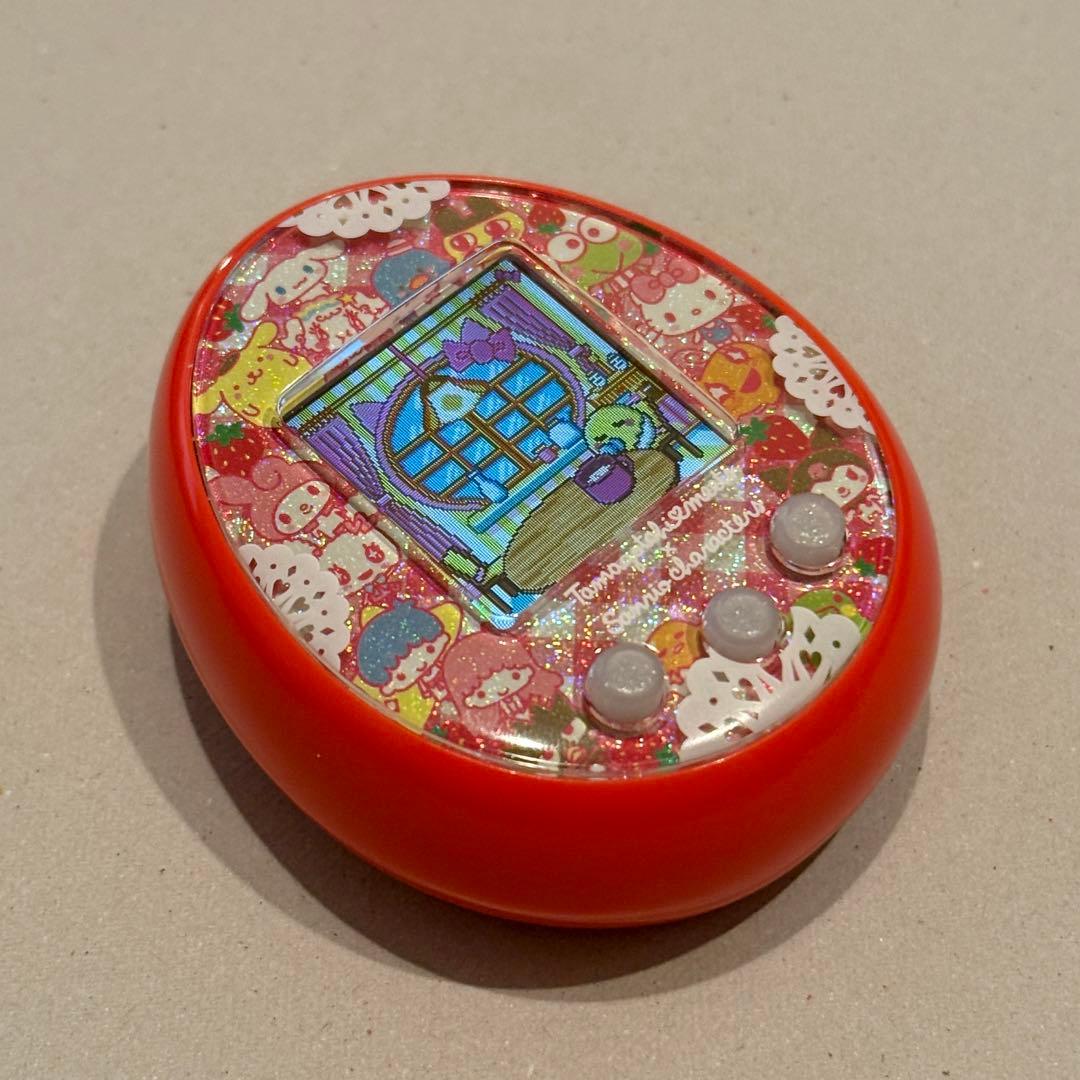 【美品】たまごっち みーつ　サンリオキャラクターズ