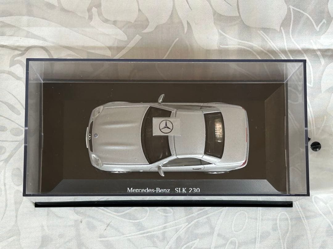 レア メルセデスベンツ SLK 230初期 1/43 ミニカー モデルカー