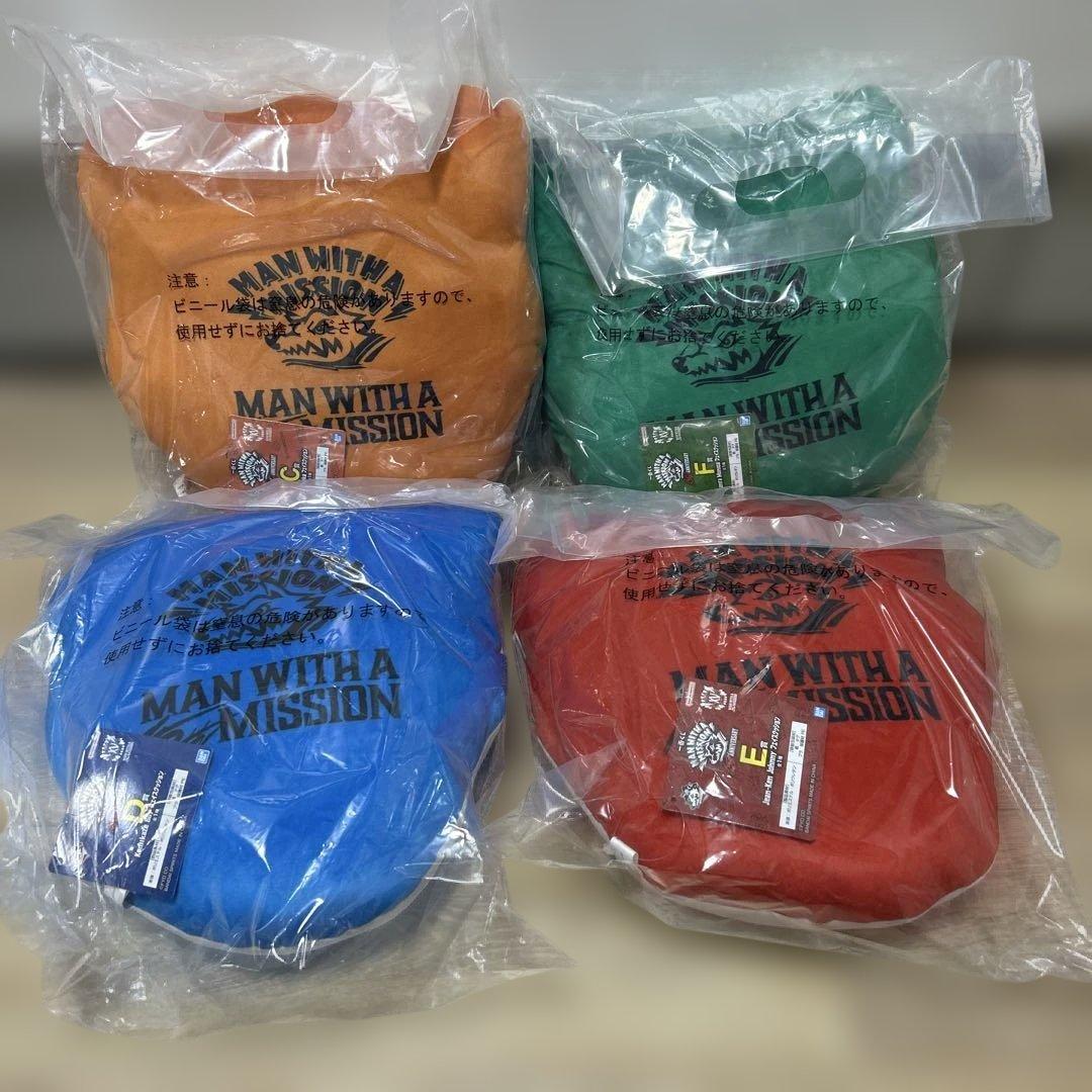 1番くじ MAN WITH A MISSION フェイスクッション　４種