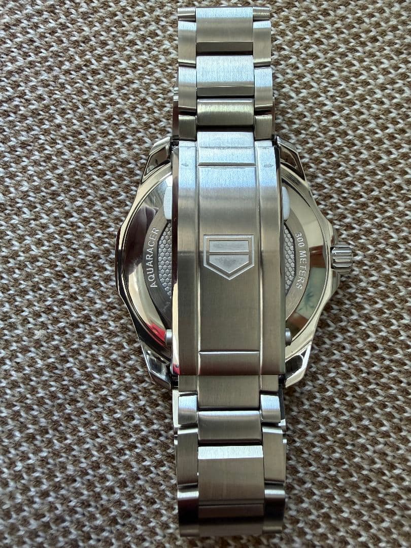 タグホイヤー アクアレーサー プロフェッショナル WBP201B.BA0632