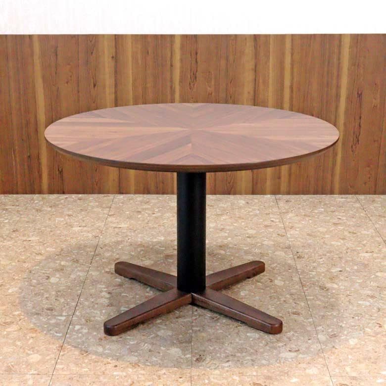 kao ダイニング4点セット