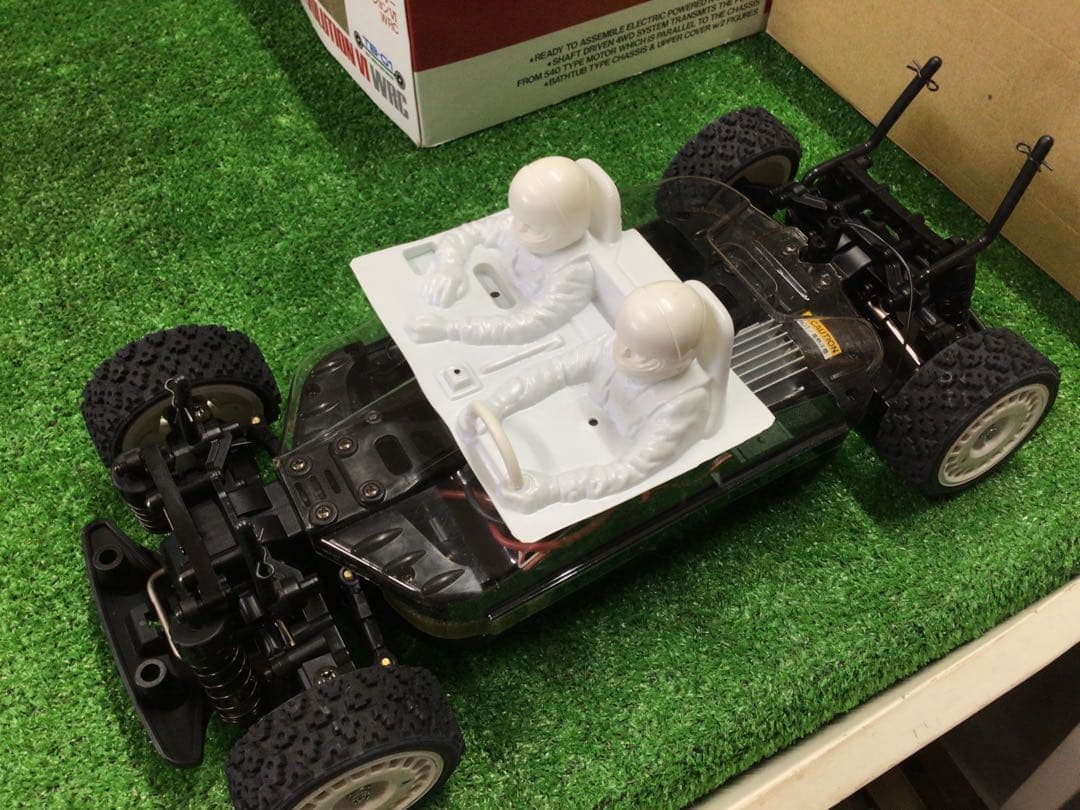 タミヤ 電動ラジコン TB-01 1/10 ボディ無し メカ付き 受信機付き