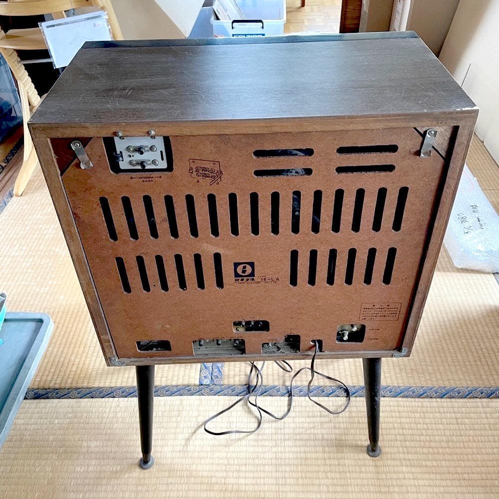 白黒テレビ 昭和レトロ GENERAL ゼネラル 真空管 脚付き 起動不可