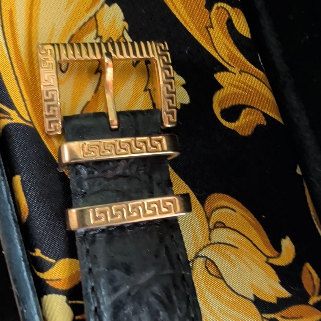ヴェルサーチ　GIANNI VERSACE ゴールド腕時計
