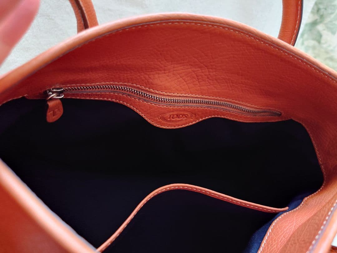 TOD'S トッズ本革ハンドバッグ