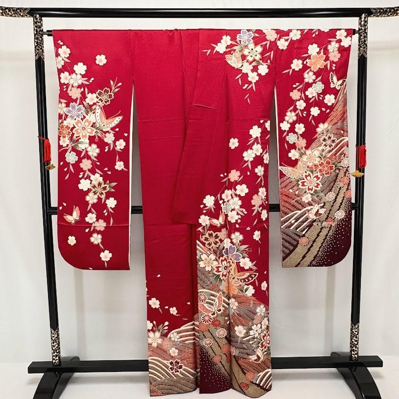 ゆりのはな 振袖 京友禅金彩加工 流水に蝶/さくら模様 赤色系