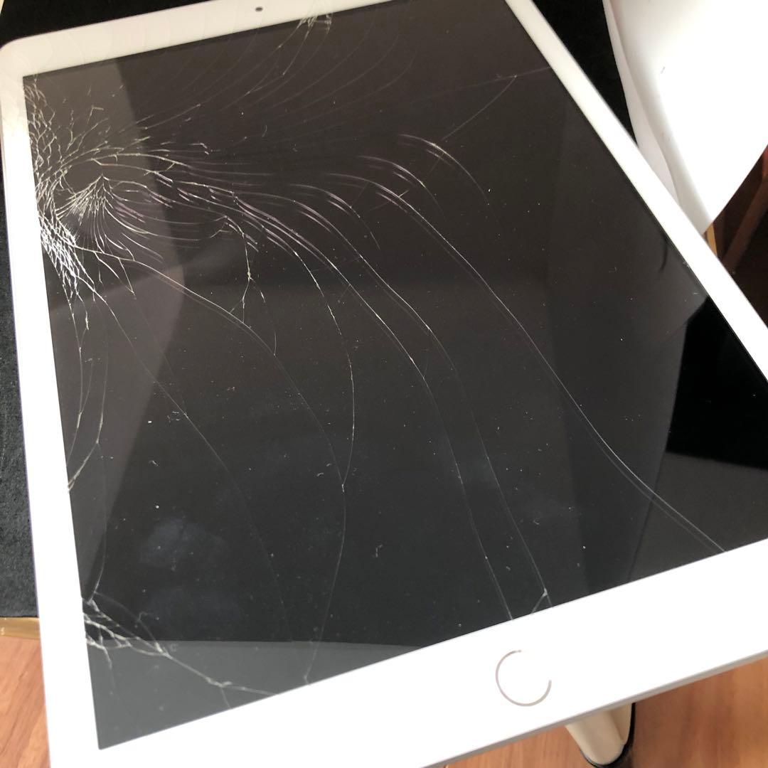 11/15販売終了】iPad 第8世代 128GB Wi-Fi 【すぐ発送】 11/15販売