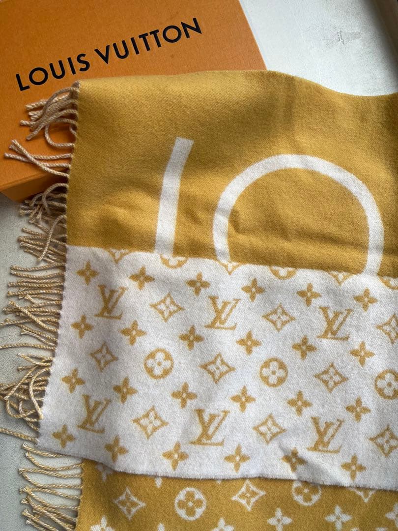 極美品】LOUIS VUITTON ロゴ入りマフラー イエローカシミヤ100% 極美品