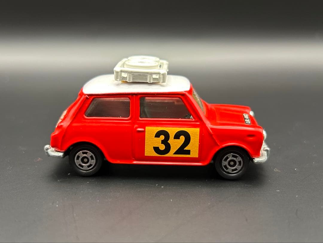 tomica ミニクーパー　トラフィック社　モンテカルロ　トミカ　ミニカー