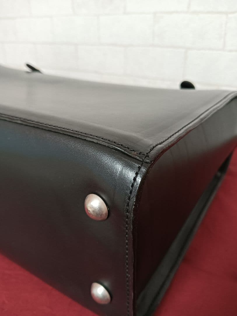 美品! ビルアンバーグBill Amberg ロケットバッグ肉厚ブライドルレザー