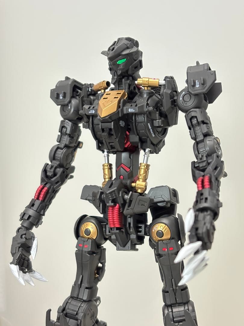 MG ガンダムバルバトスルプス　塗装済み完成品