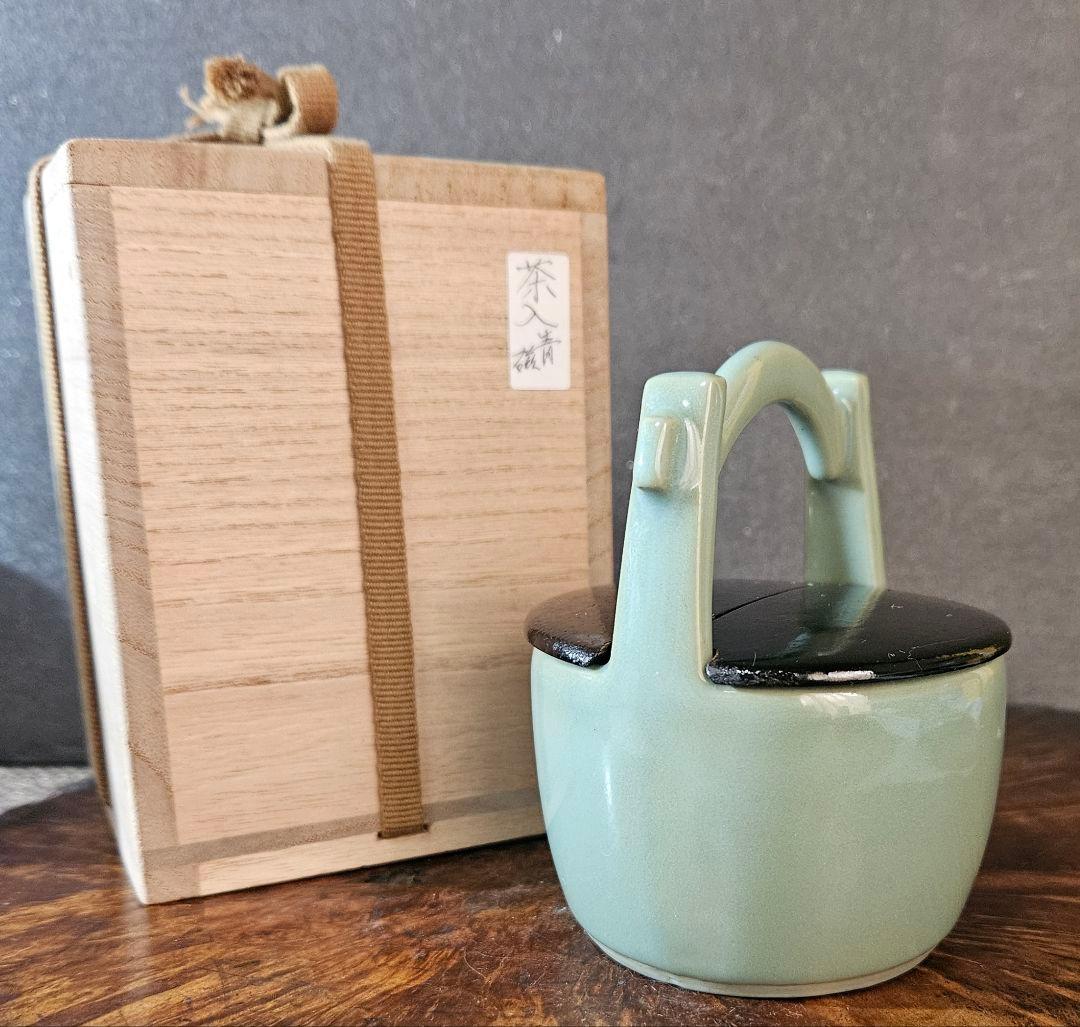 時代古作品❗】手桶形 黒漆塗り蓋付 青磁 茶入れ 茶道具 茶器