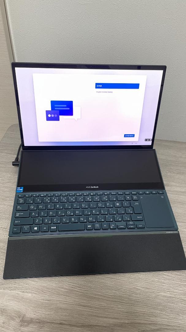 M*a様 ZenBook Pro Duo 15 UX582HM デュアルスクリー