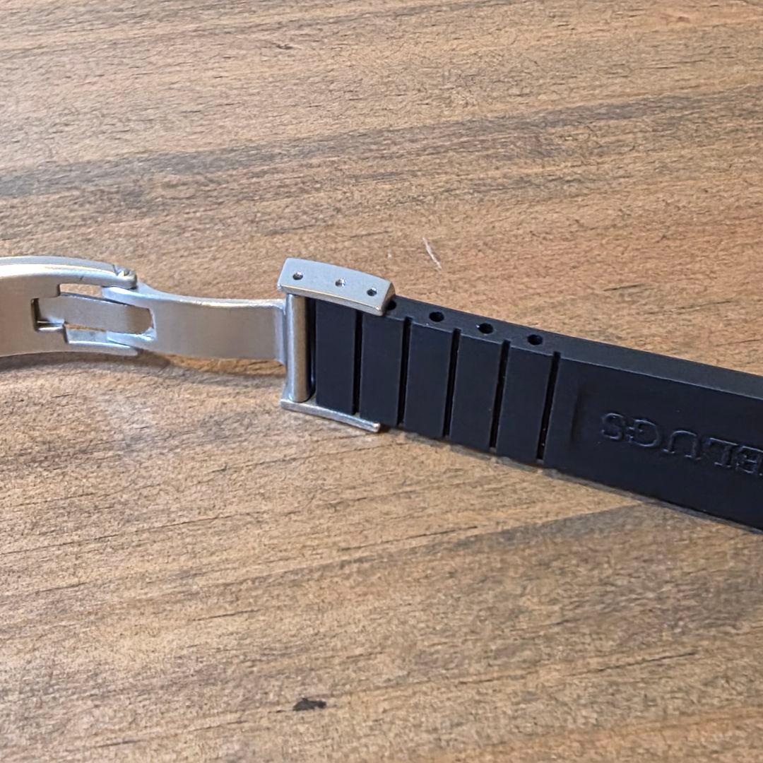 Cartier サントスドゥカルティエMM Delugsラバーベルト