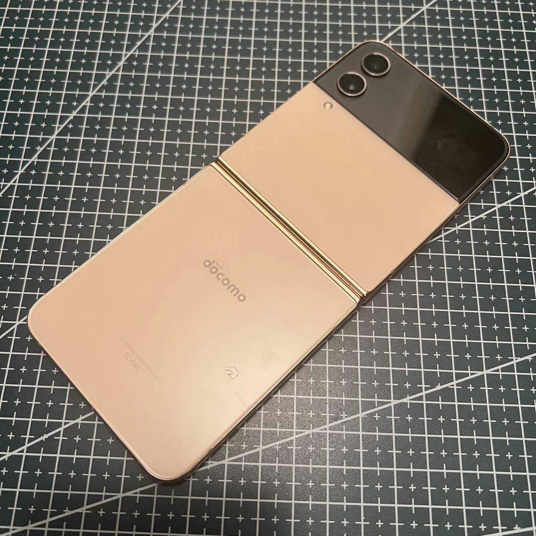 かなり綺麗 GALAXY z flip 4 本体 ドコモ 国内版