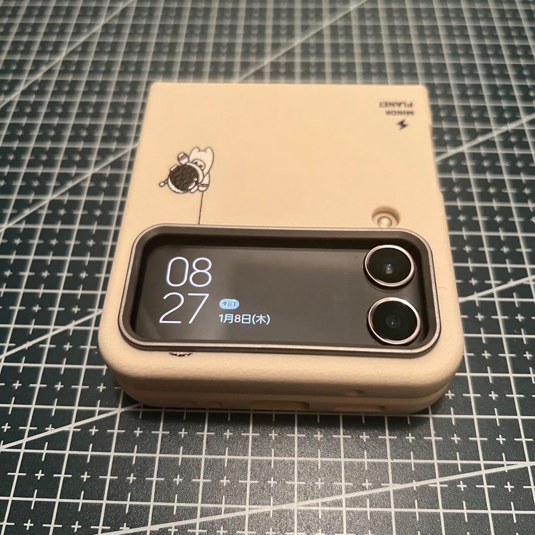 かなり綺麗 GALAXY z flip 4 本体 ドコモ 国内版