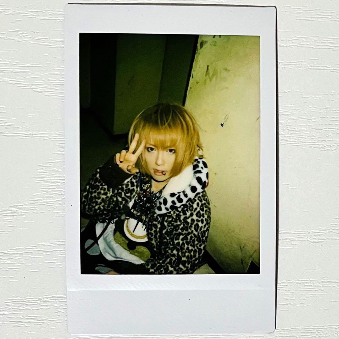 V系☆RoNo☆Cro☆ろのくろ【Minami】チェキ【147】 - メルカリ