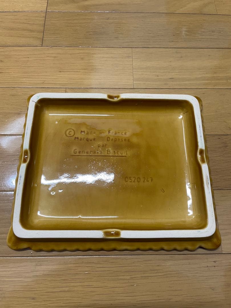 期間限定値下げLUビスケット 陶器製プレート - メルカリ