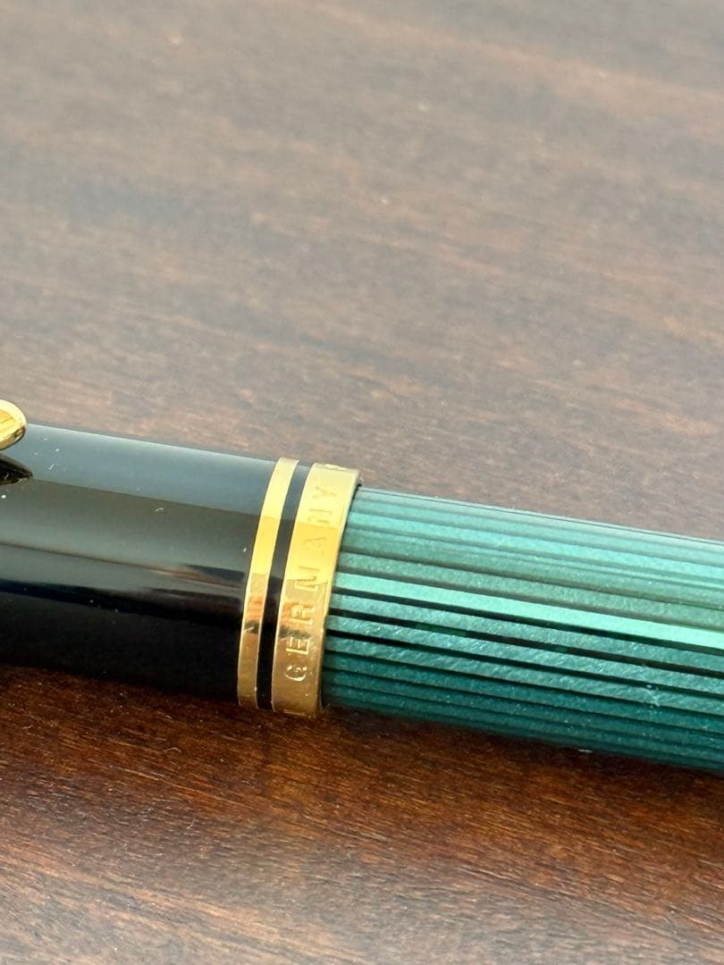 ペリカン 万年筆 スーベレーン M1000 18C-750 緑縞 中字 レア美品