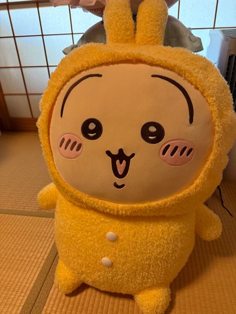 minisoちいかわ うさぎ 超BIG 520元　パジャマうさぎぬいぐるみ miniso ちいかわ うさぎ 超BIG 520元 パジャマ ぬいぐるみ ミニソ 希少