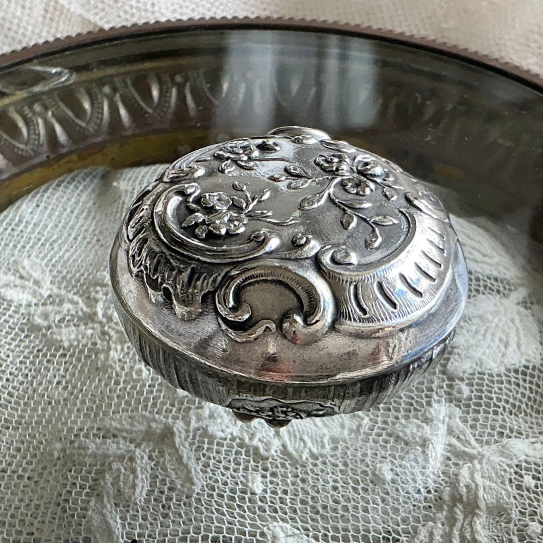 C】フランスアンティーク すずらん ピルケース シルバープレート