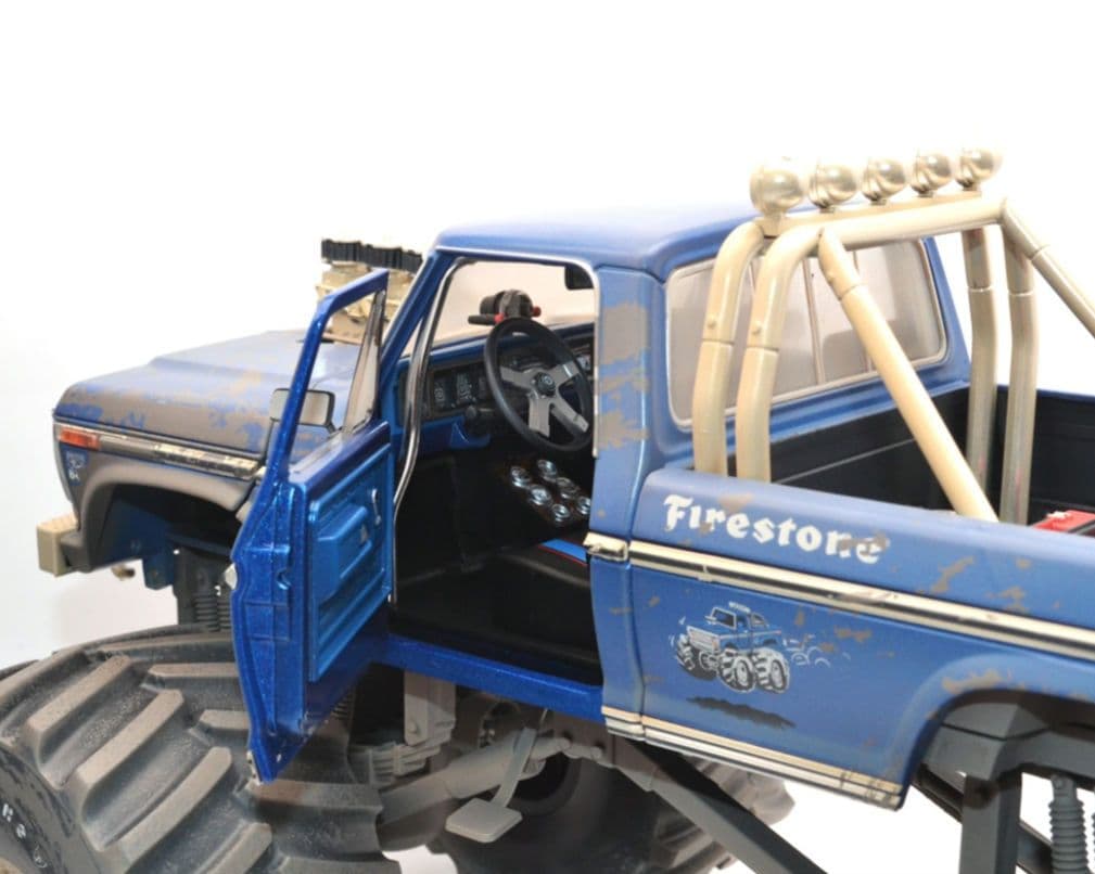 ビッグフット1974 フォード F-250モンスタートラックダーティバージョン