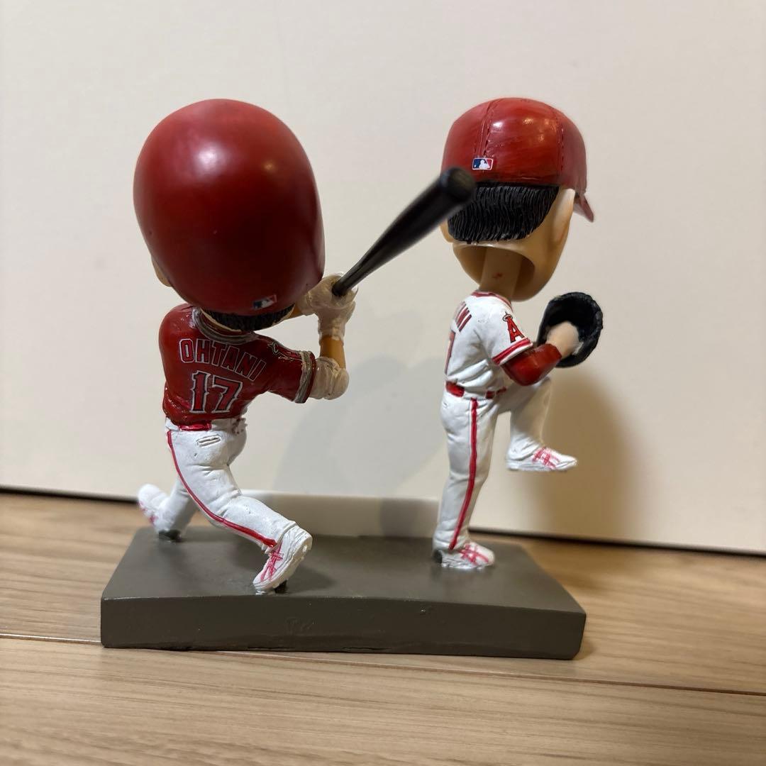 y*様 【非売品】SEIKOアストロン大谷翔平フィギュア2体セット