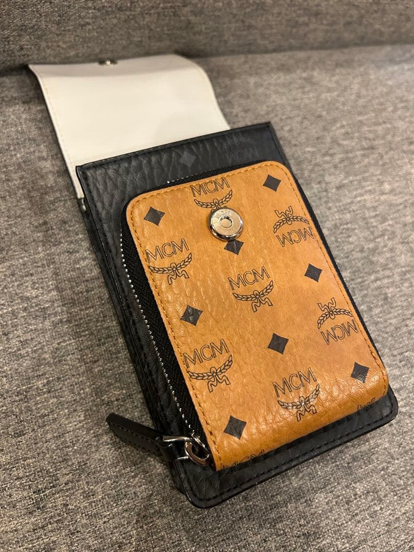 【美品】MCM エムシーエム ヴィセトス柄　マルチショルダーバッグ