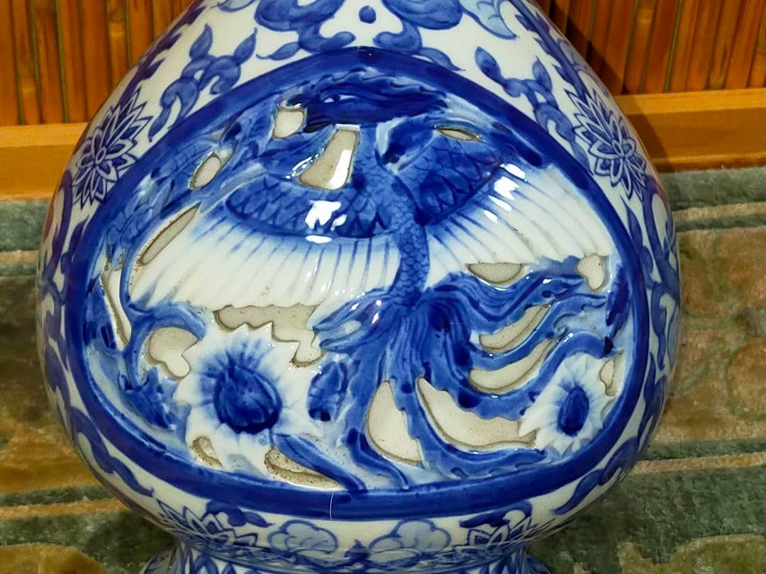 ♥値下げ！♥中国 染付 双耳 花瓶 大明成化年製 龍 鳳凰