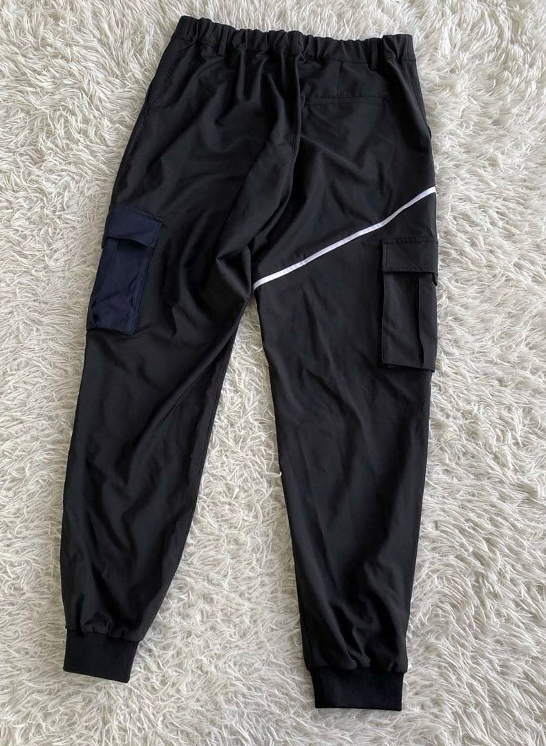 公式　BANDAI 仮面ライダーギーツ DGP ジャケット＆ベスト&パンツ