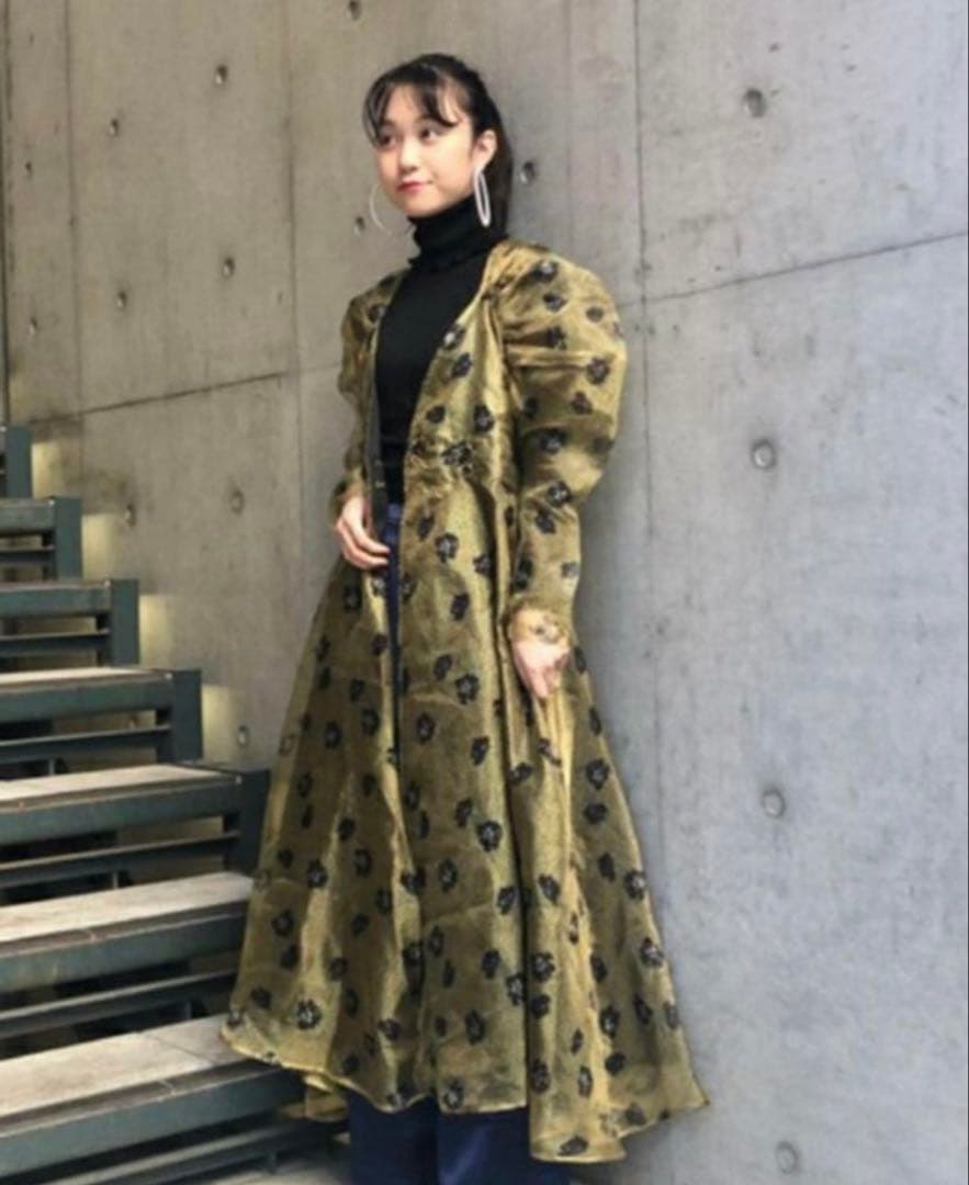 sister jane ゴールド花柄パーティードレス