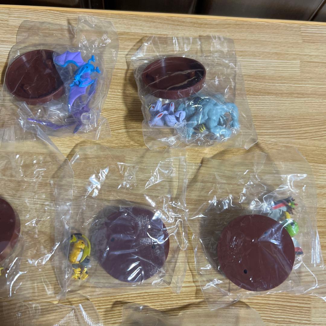 【未開封】立体ポケモン図鑑　第5集　全11種中の内10種　ポケモンフィギュア