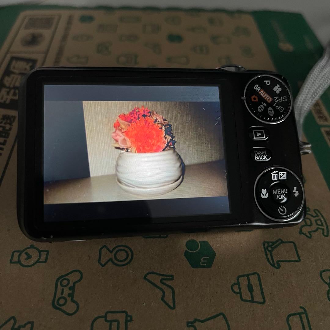 FUJIFILM 14メガピクセル コンパクトデジタルカメラ