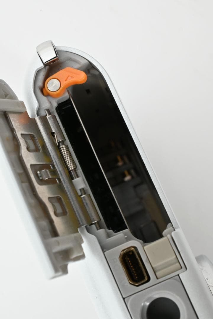 極美品】PENTAX OPTIO P80 ホワイト 新品級！