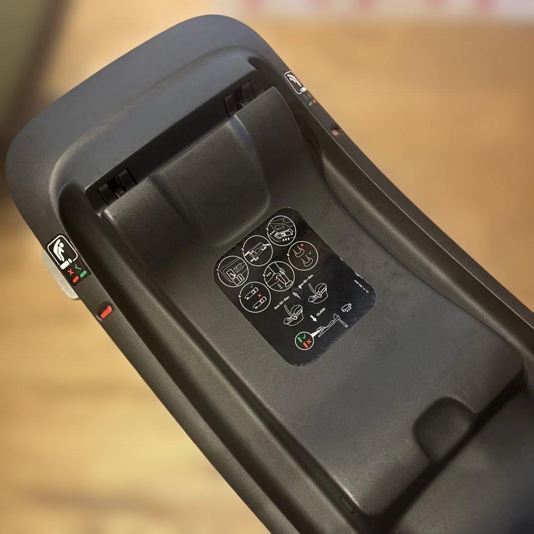 y ❥ ❥⭐︎エイトン S2 i-Size ベースONE