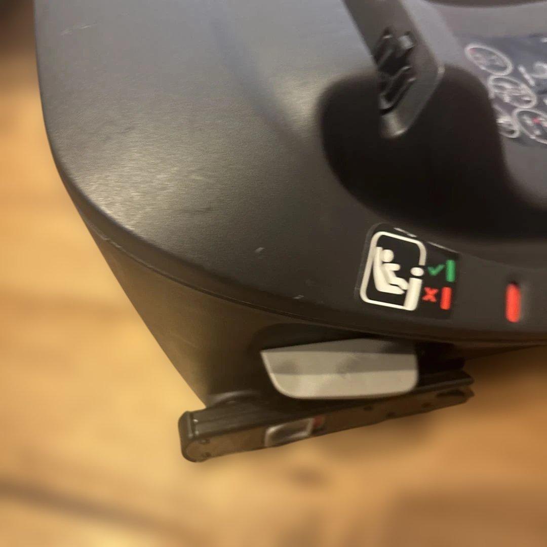 y ❥ ❥⭐︎エイトン S2 i-Size ベースONE