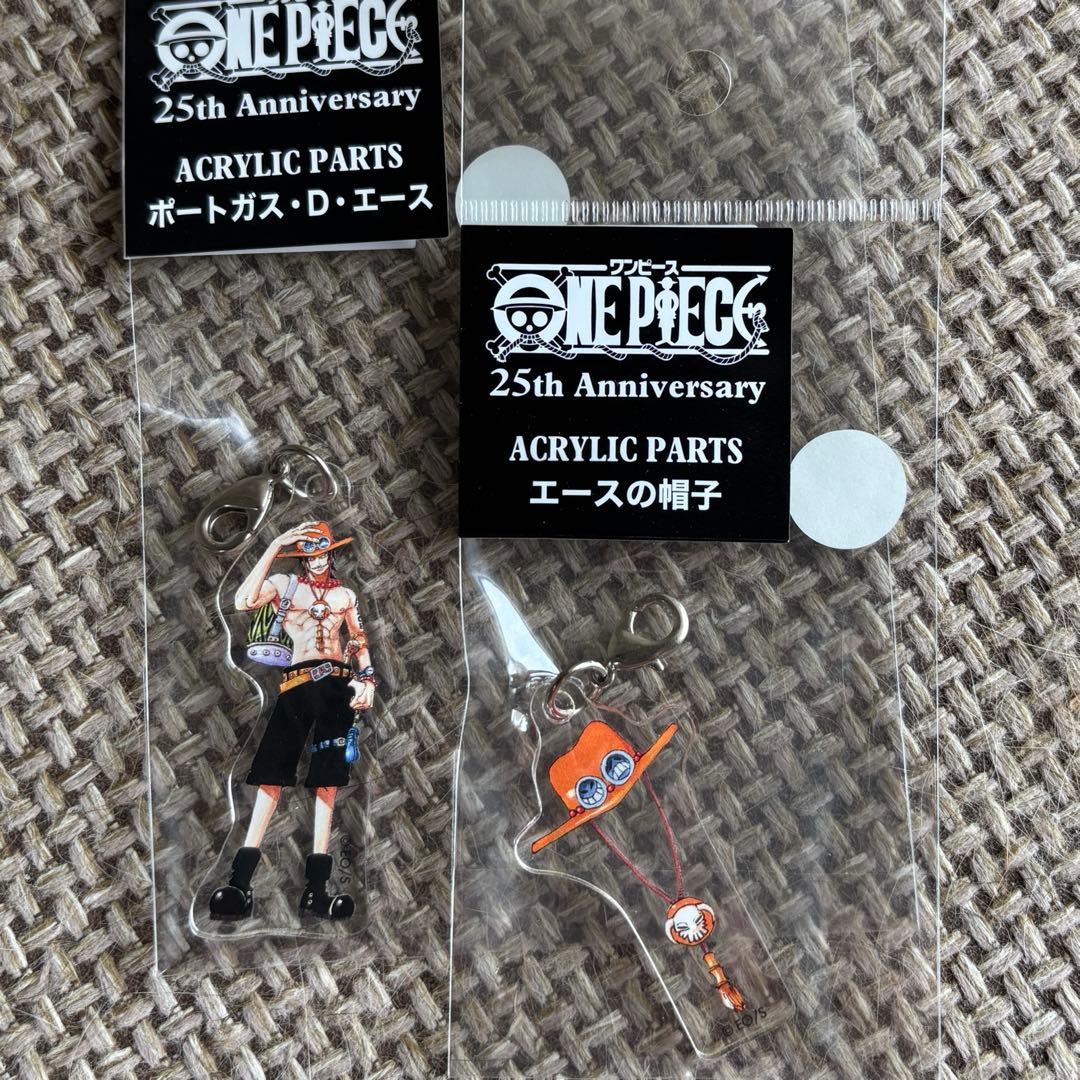 ワンピース 25周年 meet the ONE PIECE アクリルパーツ - メルカリ